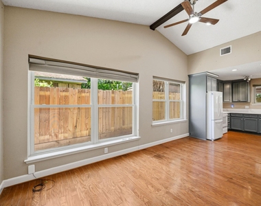 17511 Favor Bend Court - Photo Thumbnail 15