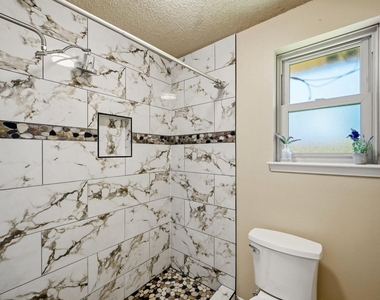 17511 Favor Bend Court - Photo Thumbnail 35