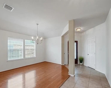 2507 Rustic Trail Lane - Photo Thumbnail 1