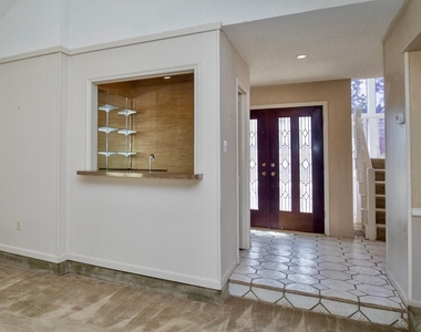 3903 Kiamesha Drive - Photo Thumbnail 10