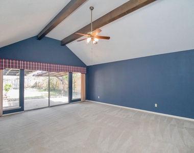 3903 Kiamesha Drive - Photo Thumbnail 17