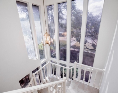 3903 Kiamesha Drive - Photo Thumbnail 24