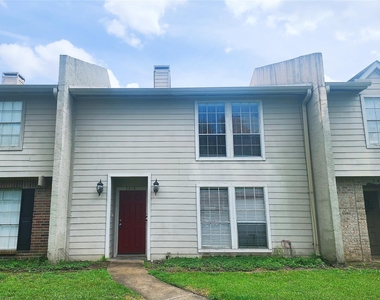 3418 Avenue P - Photo Thumbnail 1