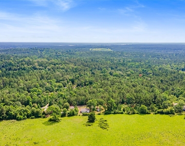 223 Rush Creek Lane - Photo Thumbnail 20