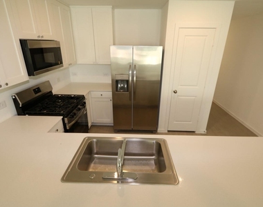 6245 Alder Creek Drive - Photo Thumbnail 3