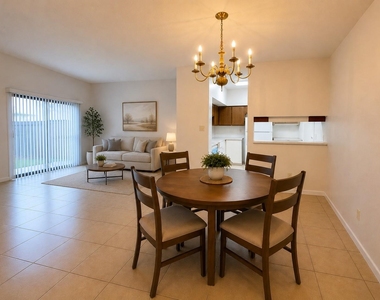 10811 Richmond Avenue - Photo Thumbnail 8