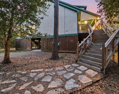 4510 Lininger Lane - Photo Thumbnail 37