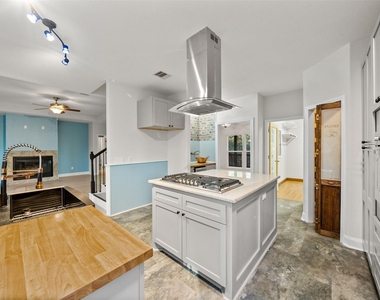 4510 Lininger Lane - Photo Thumbnail 10