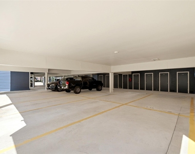 18511 Egret Bay Boulevard - Photo Thumbnail 16