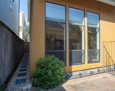4327 Eigel Street - Photo Thumbnail 4