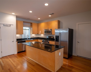 4327 Eigel Street - Photo Thumbnail 6