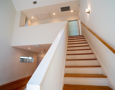 4327 Eigel Street - Photo Thumbnail 9