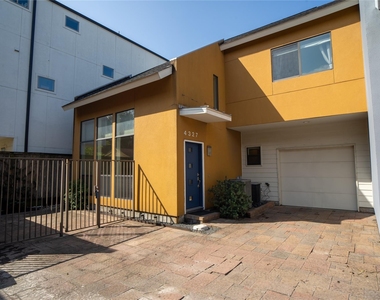 4327 Eigel Street - Photo Thumbnail 3