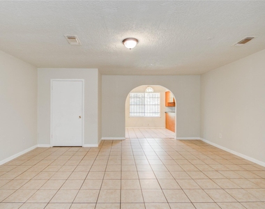 9526 Balsam Lane - Photo Thumbnail 30