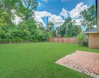 9526 Balsam Lane - Photo Thumbnail 33
