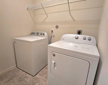 9510 Opal Gates Drive - Photo Thumbnail 9