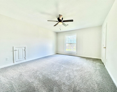 7914 Oakington Drive - Photo Thumbnail 22