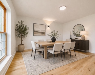 7914 Oakington Drive - Photo Thumbnail 11