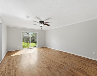 18806 Candleview Drive - Photo Thumbnail 13
