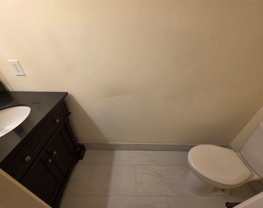 5319 Ashley Way Ct Court - Photo Thumbnail 35