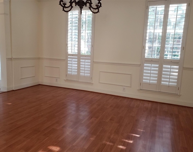 5319 Ashley Way Ct Court - Photo Thumbnail 19
