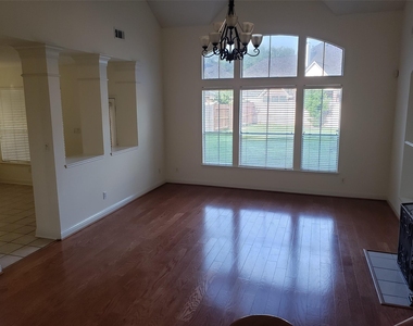 5319 Ashley Way Ct Court - Photo Thumbnail 33