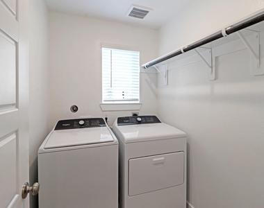 2522 Cactus Ranch Lane - Photo Thumbnail 15