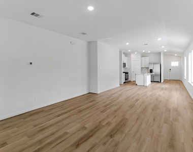 2522 Cactus Ranch Lane - Photo Thumbnail 4