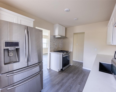 4942 Bataan Road - Photo Thumbnail 5
