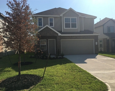 2111 Ethan Drive - Photo Thumbnail 3