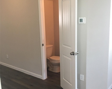 2111 Ethan Drive - Photo Thumbnail 9