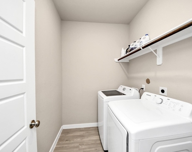 21034 Sunny Ravine Drive - Photo Thumbnail 32
