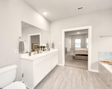 21034 Sunny Ravine Drive - Photo Thumbnail 16