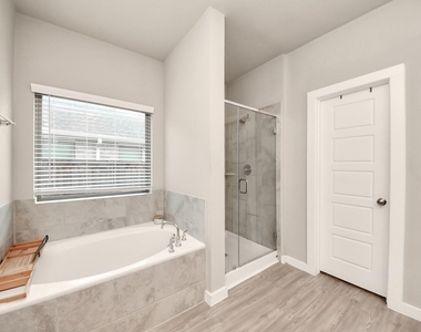 21034 Sunny Ravine Drive - Photo Thumbnail 18