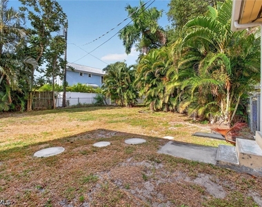 1420 Maravilla Avenue - Photo Thumbnail 46