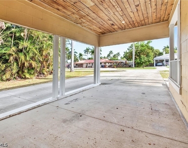 1420 Maravilla Avenue - Photo Thumbnail 44
