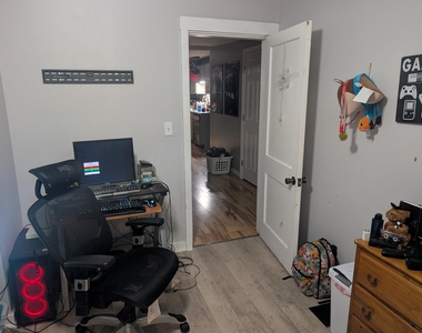 381 1st Nh - Photo Thumbnail 8