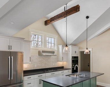 669 Lincoln - Photo Thumbnail 11