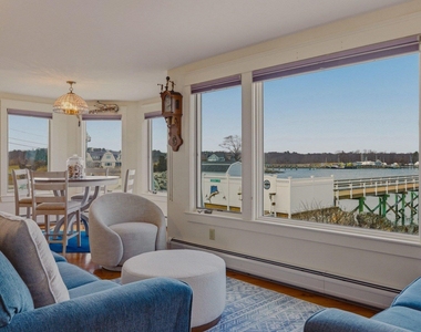 130 Harbor - Photo Thumbnail 4