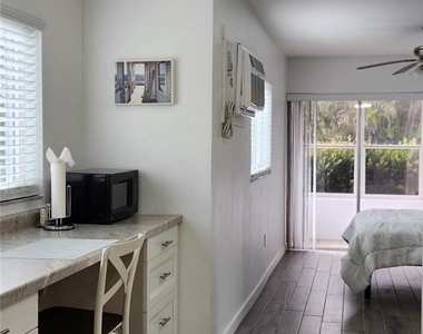 8148 Country Road - Photo Thumbnail 13