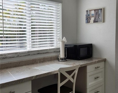 8148 Country Road - Photo Thumbnail 17