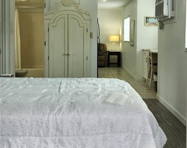 8148 Country Road - Photo Thumbnail 8