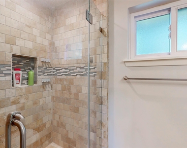 5338 Creekbend Drive - Photo Thumbnail 26