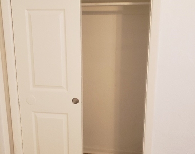 4911 Coronado Parkway - Photo Thumbnail 6