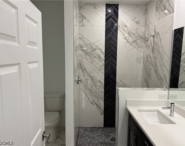 3203 24th Street Sw - Photo Thumbnail 3