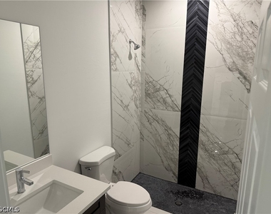 3203 24th Street Sw - Photo Thumbnail 16