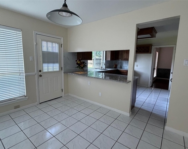 3359 Dew Point Lane - Photo Thumbnail 9