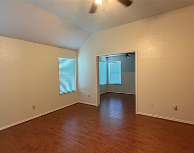 3359 Dew Point Lane - Photo Thumbnail 14