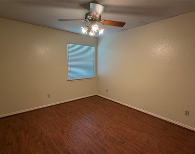 3359 Dew Point Lane - Photo Thumbnail 21