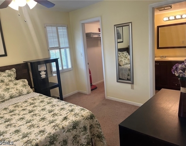 9261 Central Park Drive - Photo Thumbnail 13